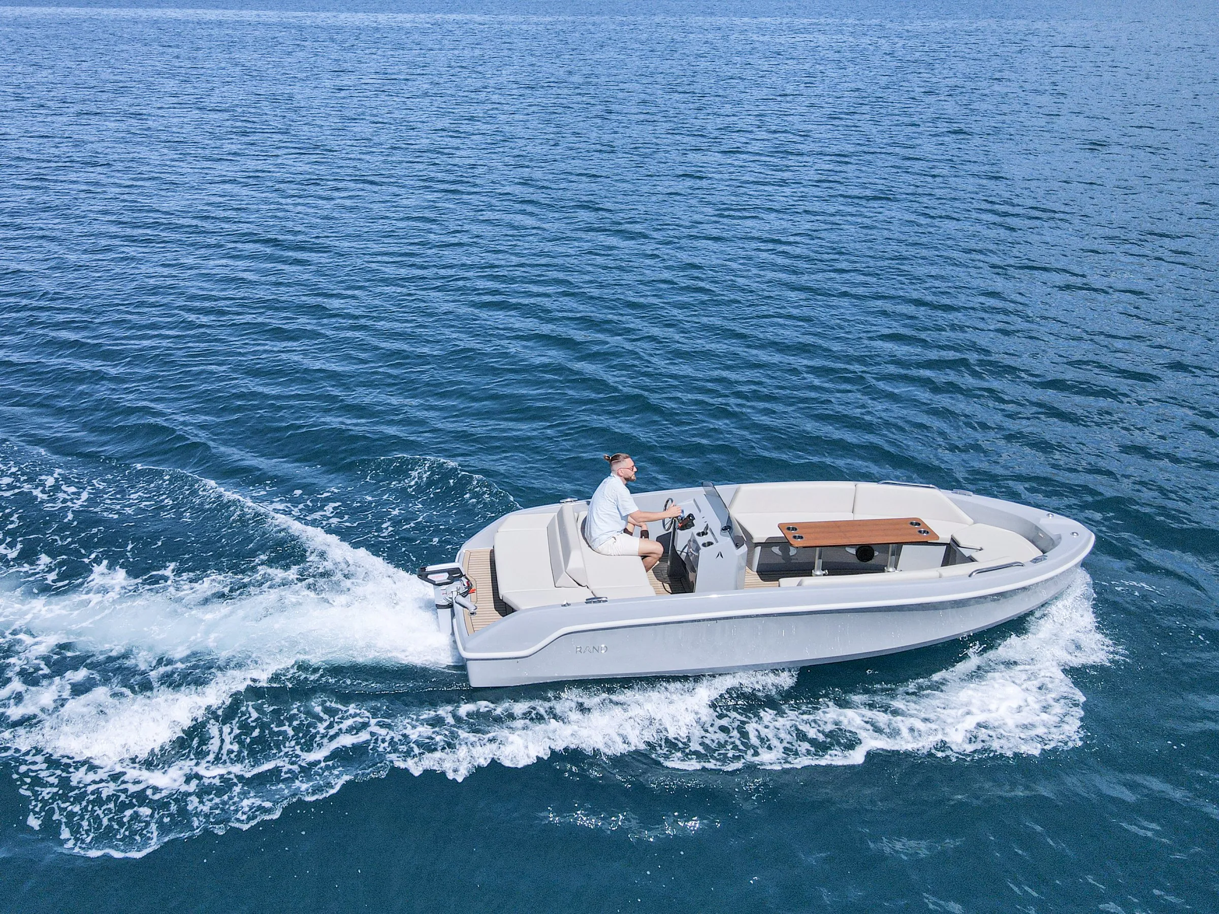 Serene 20 crossing open water