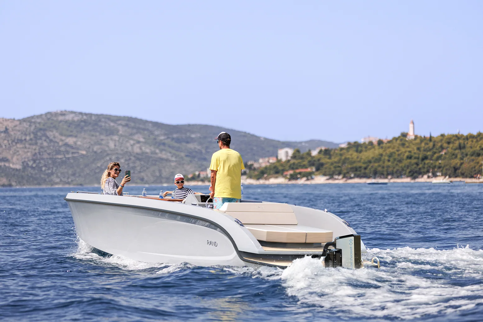 Serene 24